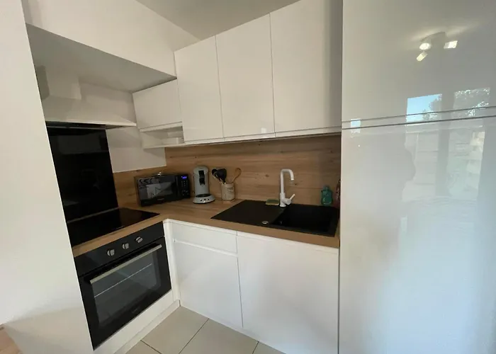 A L'ecurie 나르본